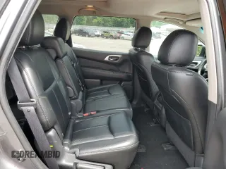 2015 Nissan Pathfinder Platinum z VIN 5N1AR2MM8FC695270, wystawiony jako Copart lot #62685795 z przebiegiem 111 998 mil mil oraz Szkoda całkowita • Salvage title. Historia ofert i sprzedaży dostępna na DreamBid. Obrazek 11.