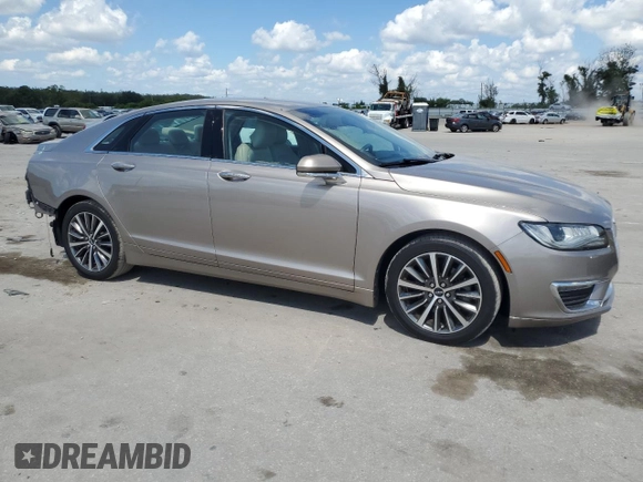 2019 Lincoln MKZ Hybrid z VIN 3LN6L5KU4KR604213, wystawiony jako Copart lot #72761484 z przebiegiem 62 469 mil mil oraz Nie do naprawy • Non repairable. Historia ofert i sprzedaży dostępna na DreamBid. Obrazek 4.
