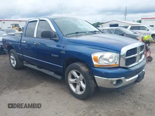 2008 Dodge 1500 SLT z VIN 1D7HA18298J242373, wystawiony jako IAAI lot #42373210 z przebiegiem 230 919 mil mil oraz . Historia ofert i sprzedaży dostępna na DreamBid. Obrazek 1.