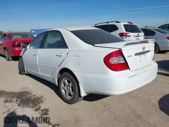 2004 Toyota Camry LE with VIN 4T1BF30KX4U065023, listed as a IAAI auction lot 41085725 with 278,218 mi miles. Bid and sale history available at carsss.com. Image 3.