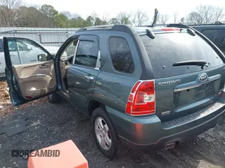 2009 Kia Sportage LX with VIN KNDJE723197563651, listed as a IAAI auction lot 41477610 with 168,797 mi miles and . Bid and sale history available at carsss.com. Image 3.