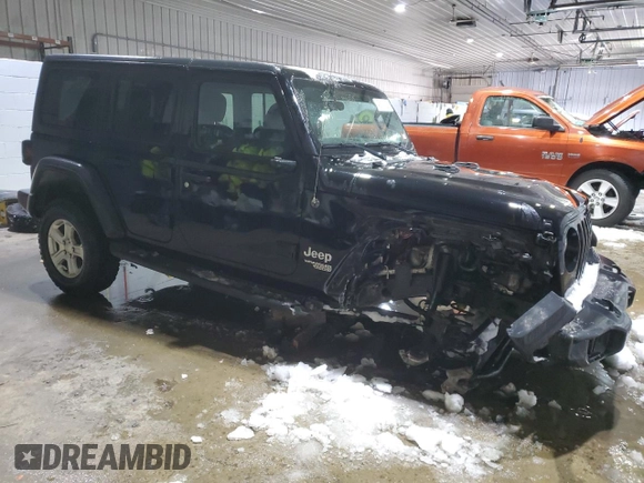 2019 Jeep Wrangler Unlimited Sport Altitude with VIN 1C4HJXDG7KW511592, listed as a Copart auction lot 45100125 with 53,669 mi miles and Salvage title. Bid and sale history available at DreamBid. Image 4.