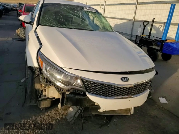2016 Kia Optima EX with VIN 5XXGU4L34GG030790, listed as a Copart auction lot 46447705 with 148,890 mi miles and Salvage Title. Bid and sale history available at carsss.com. Image 11.
