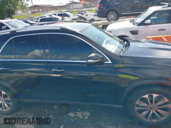 2020 Mercedes-Benz GLE 350 z VIN 4JGFB4KB4LA047648, wystawiony jako IAAI lot #42198106 z przebiegiem 53 148 mil mil oraz . Historia ofert i sprzedaży dostępna na DreamBid. Obrazek 13.