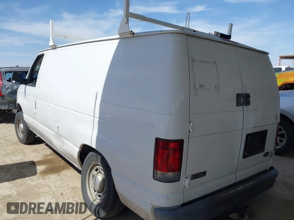2004 Ford Econoline Cargo with VIN 1FTRE14W44HA29084, listed as a IAAI auction lot 41793350 with 123,429 mi miles. Bid and sale history available at carsss.com. Image 3.