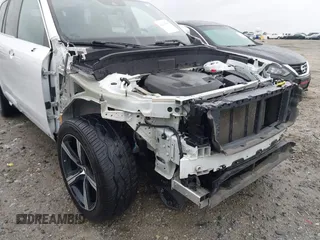 2019 Volvo XC90 R-Design с VIN YV4102CM5K1492534, выставлен на аукционе IAAI как лот 42242009 с пробегом 134 647 миль миль и . История ставок и продаж доступна на DreamBid. Изображение 6.