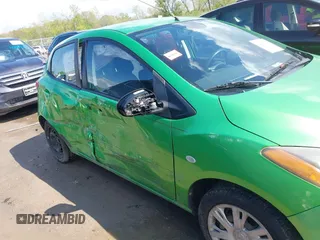 2011 Mazda 2 Sport with VIN JM1DE1HY5B0116705, listed as a IAAI auction lot 42167757 with 170,487 mi miles and . Bid and sale history available at DreamBid. Image 6.
