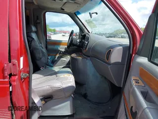 1997 Ford Econoline Commercial with VIN 1FDEE14L9VHB61839, listed as a IAAI auction lot 42016200 with 236,026 mi miles. Bid and sale history available at carsss.com. Image 5.