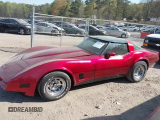 1981 Chevrolet Corvette with VIN 1G1AY8769B5102708, listed as a IAAI auction lot 41895949 with 98,292 mi miles. Bid and sale history available at carsss.com. Image 14.