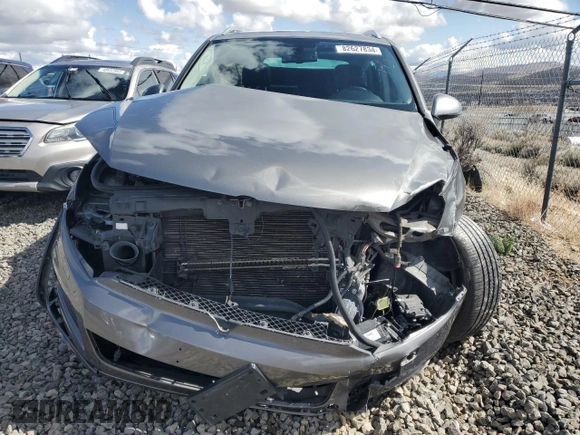 2014 Volkswagen Touareg Lux z VIN WVGEF9BP1ED007974, wystawiony jako Copart lot #82627834 z przebiegiem Nie podano mil oraz Szkoda całkowita • Salvage title. Historia ofert i sprzedaży dostępna na DreamBid. Obrazek 5.