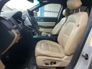 2016 Ford Explorer XLT z VIN 1FM5K8DH9GGC97765, wystawiony jako Copart lot #54067385 z przebiegiem 139 559 mil mil oraz Szkoda całkowita • Salvage title. Historia ofert i sprzedaży dostępna na DreamBid. Obrazek 7.