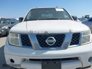 2005 Nissan Pathfinder SE with VIN 5N1AR18U35C771657, listed as a IAAI auction lot 41793114 with 181,777 mi miles. Bid and sale history available at carsss.com. Image 6.
