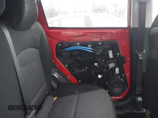 2020 Kia Soul LX with VIN KNDJ23AU5L7000718, listed as a IAAI auction lot 40811588 with 107,083 mi miles. Bid and sale history available at carsss.com. Image 8.