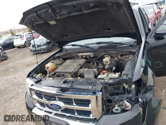 2012 Ford Escape Limited with VIN 1FMCU9EG6CKB47536, listed as a IAAI auction lot 42049336 with 106,341 mi miles. Bid and sale history available at carsss.com. Image 10.