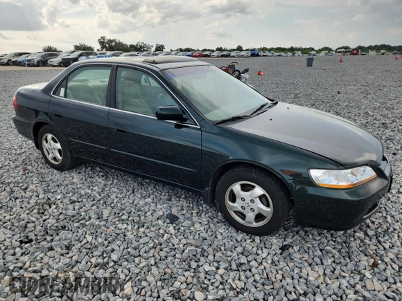 1998 Honda Accord EX z VIN 1HGCG6674WA072968, wystawiony jako Copart lot #58335875 z przebiegiem 85 743 mil mil oraz Szkoda całkowita • Salvage title. Historia ofert i sprzedaży dostępna na DreamBid. Obrazek 4.