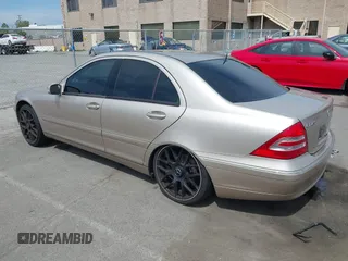 2001 Mercedes-Benz C 230/260/280/320 with VIN WDBRF61J61F108121, listed as a IAAI auction lot 41985853 with 175,305 mi miles and . Bid and sale history available at DreamBid. Image 3.