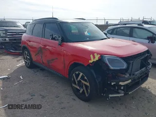 2025 MINI Countryman z VIN WMZ23GA04S7P33413, wystawiony jako IAAI lot #41576638 z przebiegiem 9505 mil mil oraz . Historia ofert i sprzedaży dostępna na DreamBid. Obrazek 1.