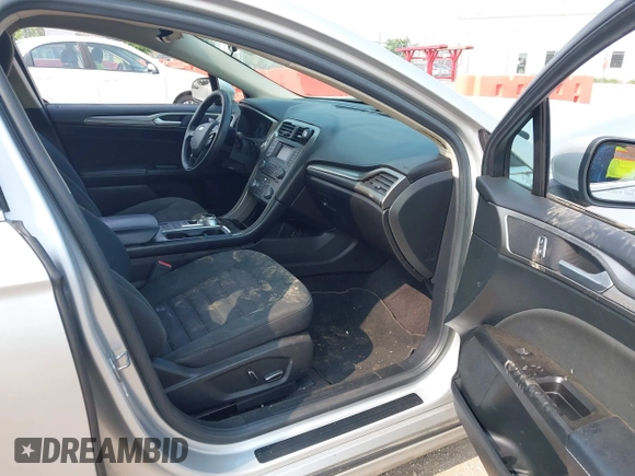 2017 Ford Fusion SE с VIN 3FA6P0H71HR160106, выставлен на аукционе IAAI как лот 42468650 с пробегом 137 936 миль миль и . История ставок и продаж доступна на DreamBid. Изображение 5.