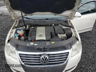 2008 Volkswagen Passat Komfort with VIN WVWLK73C28E121987, listed as a Copart auction lot 78504164 with 158,147 mi miles and Salvage title. Bid and sale history available at DreamBid. Image 11.