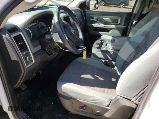 2017 Ram 1500 Big Horn z VIN 1C6RR7TT8HS822368, wystawiony jako Copart lot #45978735 z przebiegiem 94 482 mil mil oraz Szkoda całkowita • Salvage title. Historia ofert i sprzedaży dostępna na DreamBid. Obrazek 7.
