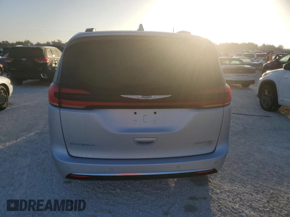 2022 Chrysler Pacifica Limited with VIN 2C4RC3GG4NR175206, listed as a Copart auction lot 77249974 with Not provided miles and Salvage title. Bid and sale history available at DreamBid. Image 6.
