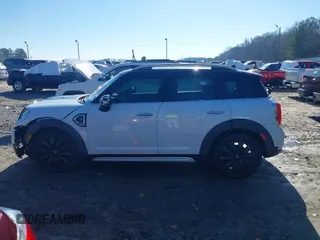 2019 MINI Countryman Cooper S with VIN WMZYT3C55K3E96839, listed as a IAAI auction lot 41478815 with 40,756 mi miles and . Bid and sale history available at DreamBid. Image 14.