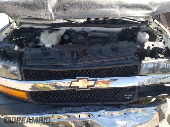 2019 Chevrolet Express Cargo Van with VIN 1GCWGAFG6K1287440, listed as a Copart auction lot 68916194 with 69,065 mi miles and Salvage Title. Bid and sale history available at carsss.com. Image 14.