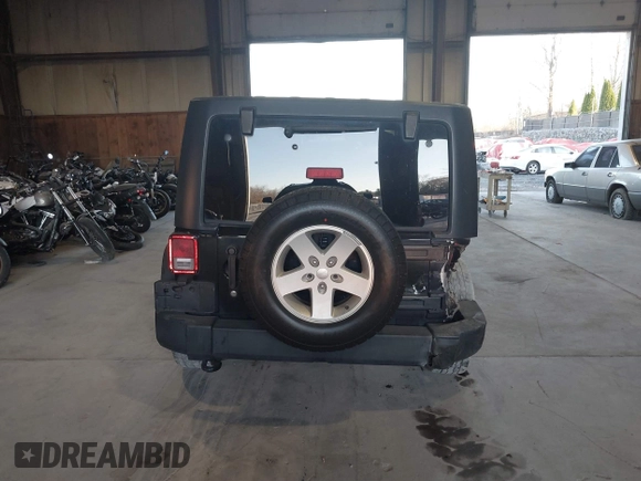 2018 Jeep Wrangler Unlimited Sport S with VIN 1C4HJWDG5JL888349, listed as a IAAI auction lot 40764318 with 61,419 mi miles and . Bid and sale history available at DreamBid. Image 16.