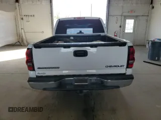 2005 Chevrolet Silverado 1500 Work Truck with VIN 1GCEC19X85Z252519, listed as a Copart auction lot 52890015 with 303,435 mi miles and Salvage Title. Bid and sale history available at DreamBid. Image 6.