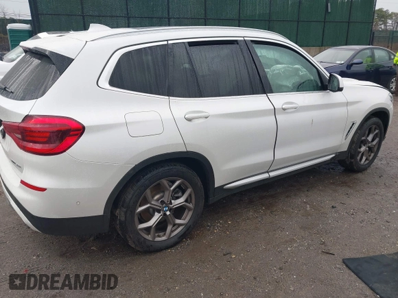 2021 BMW X3 sDrive30i z VIN 5UXTY3C01M9H84842, wystawiony jako IAAI lot #41971344 z przebiegiem 37 126 mil mil oraz . Historia ofert i sprzedaży dostępna na DreamBid. Obrazek 4.
