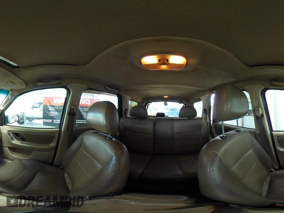 2004 Ford Escape XLT z VIN 1FMYU03184DA08689, wystawiony jako IAAI lot #42538780 z przebiegiem 251 930 mil mil oraz . Historia ofert i sprzedaży dostępna na DreamBid. Obrazek 19.