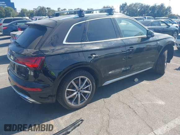 2021 Audi Q5 Premium Plus z VIN WA1E2AFY6M2060131, wystawiony jako IAAI lot #42484535 z przebiegiem 27 220 mil mil oraz . Historia ofert i sprzedaży dostępna na DreamBid. Obrazek 4.
