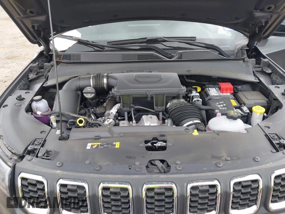 2024 Jeep Compass Latitude Lux с VIN 3C4NJDFN0RT164250, выставлен на аукционе IAAI как лот 42131071 с пробегом 1 493 миль миль и . История ставок и продаж доступна на DreamBid. Изображение 10.