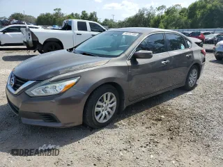 2017 Nissan Altima S z VIN 1N4AL3AP2HN308963, wystawiony jako Copart lot #60197195 z przebiegiem 112 950 mil mil oraz Szkoda całkowita • Salvage title. Historia ofert i sprzedaży dostępna na DreamBid. Obrazek 1.