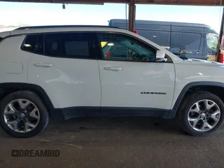 2020 Jeep Compass Limited с VIN 3C4NJDCB1LT123515, выставлен на аукционе IAAI как лот 42032057 с пробегом 88 520 миль миль и . История ставок и продаж доступна на DreamBid. Изображение 14.