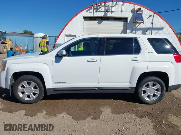 2013 GMC Terrain SLE with VIN 2GKFLREK0D6359818, listed as a IAAI auction lot 39578030 with 149,745 mi miles. Bid and sale history available at carsss.com. Image 15.