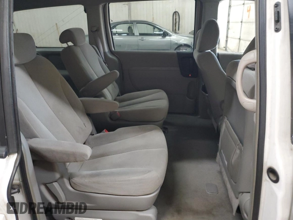 2007 Hyundai Entourage GLS z VIN KNDMC233876042661, wystawiony jako Copart lot #54363495 z przebiegiem 218 757 mil mil oraz Nie do naprawy • Non repairable. Historia ofert i sprzedaży dostępna na DreamBid. Obrazek 11.
