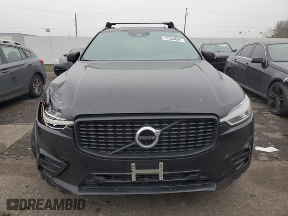 2018 Volvo XC60 R-Design with VIN YV4A22RM0J1047067, listed as a Copart auction lot 88360895 with 62,658 mi miles and Salvage title. Bid and sale history available at DreamBid. Image 5.