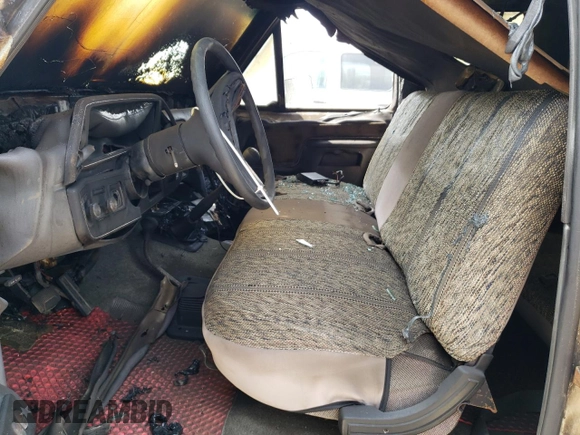 1989 Ford F-250 with VIN 1FTHX26M3KKB47053, listed as a Copart auction lot 52870835 with 0 mi miles and Salvage Title. Bid and sale history available at carsss.com. Image 7.
