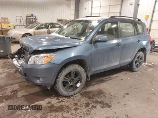 2008 Toyota RAV4 with VIN JTMBD33V785197155, listed as a IAAI auction lot 41279359 with 348,258 mi miles. Bid and sale history available at carsss.com. Image 2.