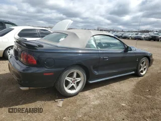 1995 Ford Mustang z VIN 1FALP45T9SF162086, wystawiony jako Copart lot #53375995 z przebiegiem 70 565 mil mil oraz Czysty tytuł • Clean title. Historia ofert i sprzedaży dostępna na DreamBid. Obrazek 3.