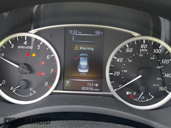 2018 Nissan Sentra SV z VIN 3N1AB7AP5JL623897, wystawiony jako IAAI lot #41867248 z przebiegiem 80 936 mil mil oraz . Historia ofert i sprzedaży dostępna na DreamBid. Obrazek 7.