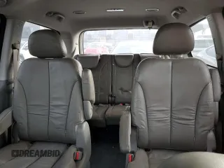 2012 Kia Sedona EX with VIN KNDMH4C71C6482571, listed as a Copart auction lot 43040415 with 111,640 mi miles and Clean Title. Bid and sale history available at carsss.com. Image 10.