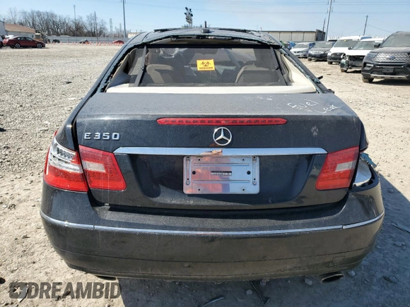 2010 Mercedes-Benz E 350 z VIN WDDKJ5GB0AF038231, wystawiony jako Copart lot #47649115 z przebiegiem Nie podano mil oraz Szkoda całkowita • Salvage title. Historia ofert i sprzedaży dostępna na DreamBid. Obrazek 6.