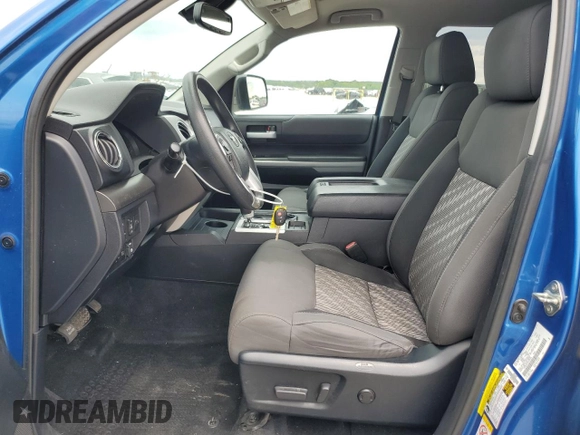 2018 Toyota Tundra 2WD SR5 with VIN 5TFEM5F13JX131018, listed as a Copart auction lot 64110284 with 119,712 mi miles and Clean Title. Bid and sale history available at carsss.com. Image 7.