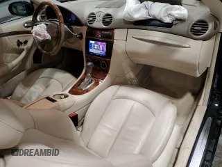 2009 Mercedes-Benz CLK 350 z VIN WDBTJ56HX9F264369, wystawiony jako Copart lot #57518715 z przebiegiem 110 509 mil mil oraz Nie do naprawy • Non repairable. Historia ofert i sprzedaży dostępna na DreamBid. Obrazek 8.