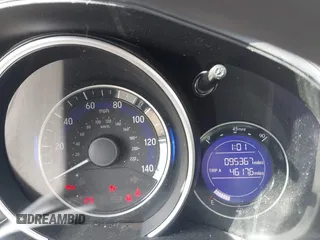 2015 Honda Fit LX с VIN 3HGGK5H54FM714873, выставлен на аукционе IAAI как лот 40088297 с пробегом 95 367 миль миль и . История ставок и продаж доступна на DreamBid. Изображение 7.