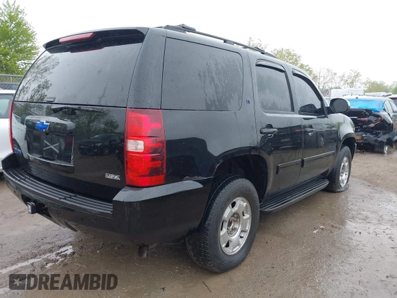 2009 Chevrolet Tahoe 2LT z VIN 1GNFK23009R296956, wystawiony jako IAAI lot #42143854 z przebiegiem 162 156 mil mil oraz . Historia ofert i sprzedaży dostępna na DreamBid. Obrazek 4.