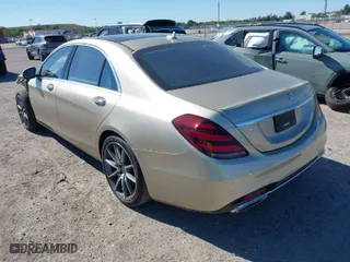 2019 Mercedes-Benz S-Class S 560 with VIN WDDUG8DB2KA483775, listed as a IAAI auction lot 41752310 with 21,794 mi miles. Bid and sale history available at carsss.com. Image 3.