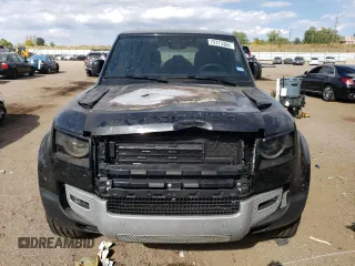 2024 Land Rover Defender S z VIN SALEJ7EU9R2295245, wystawiony jako Copart lot #75773384 z przebiegiem Nie podano mil oraz Szkoda całkowita • Salvage title. Historia ofert i sprzedaży dostępna na DreamBid. Obrazek 5.